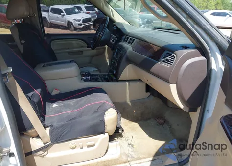 2011 GMC Yukon Xl 1500 Denali из США, поврежденный, VIN 1GKS2MEF9BR198152